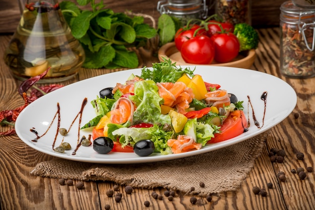 Gezond eten mooi en smakelijk eten op een bord