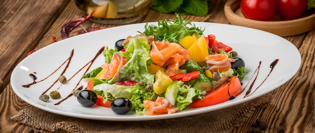 Gezond eten mooi en smakelijk eten op een bord