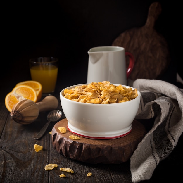 Gezond ontbijt met cornflakes