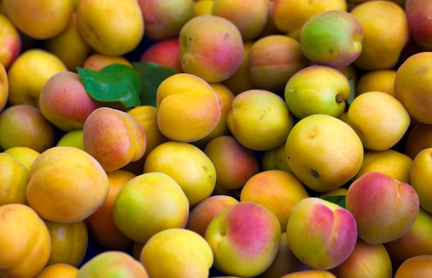 Gezonde en biologische vers fruit abrikozenfoto