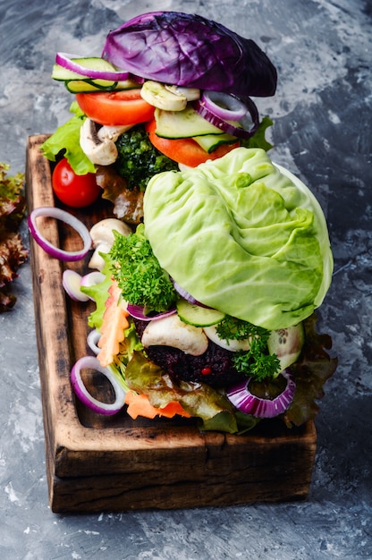 Gezonde veganistische burger