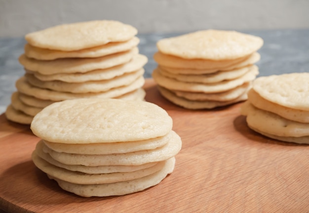 Ghrayaf - algerijnse pannenkoeken, maghreb-keuken.