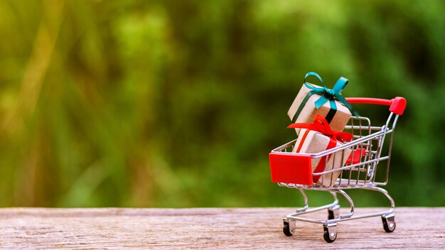 Gift Box in a small shopping cart.