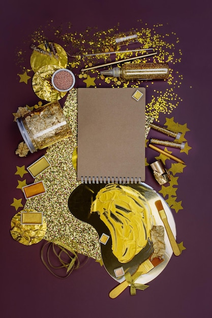 Gilding accessories in golden color Gilded elements in art objects and paintings by artists using gilding