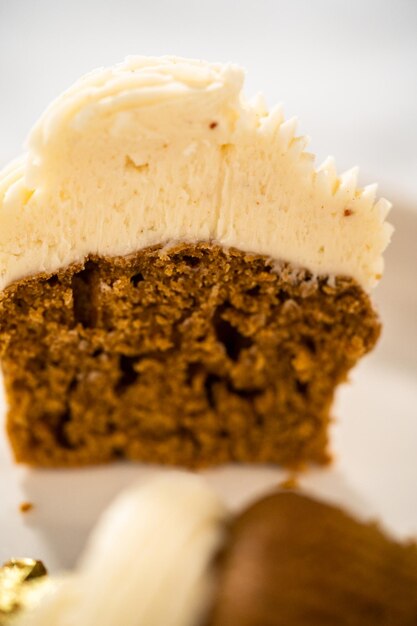 Gingerbread cupcakes