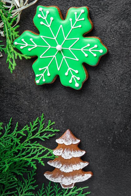 gingerbread dessert cookie christmas sweet treat new year meal snack on the table copy space food