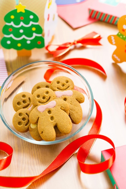 Gingerbread man koekje voor Kerstmis