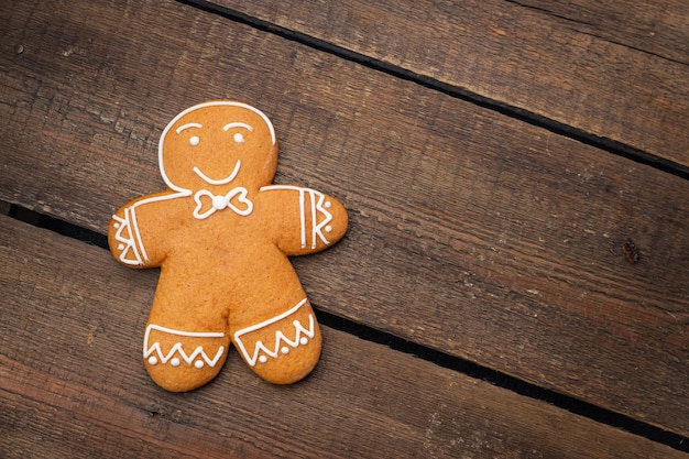 Gingerbread man koekjes koekjes kersttaart peperkoek zelfgemaakte taarten zoet dessert