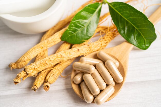 Foto ginseng erba vegetale secca cibo sano cibo di esportazione famoso nel paese coreano