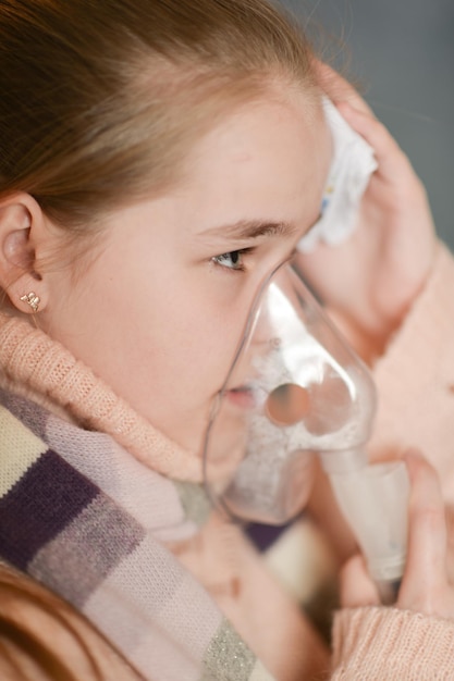 Foto la ragazza si è ammalata di freddo