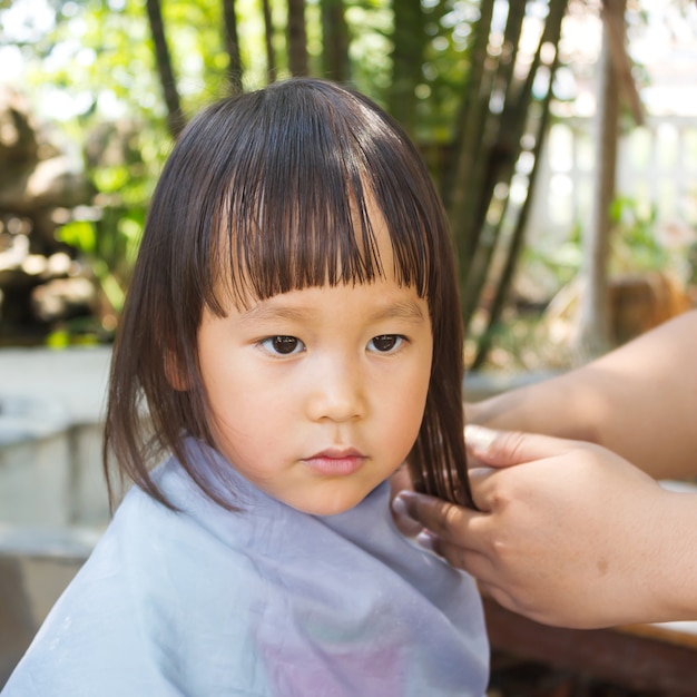 Girl hair cut