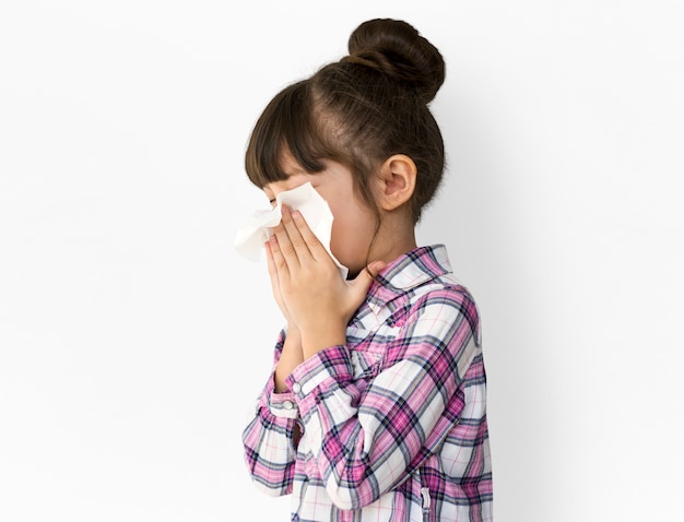 Photo a girl is getting sick