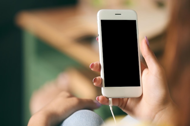 Photo girl listening to music with smartphone