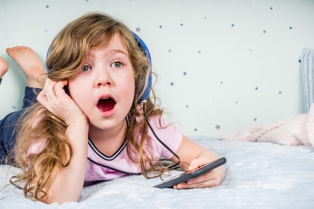 girl playing video games