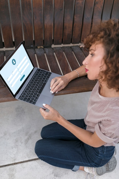 Photo girl with a laptop