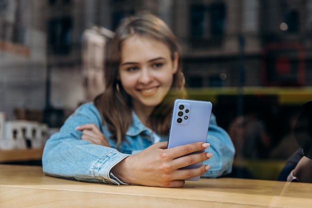 Photo girl with phone