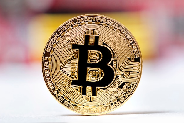 Glanzende gouden bitcoin