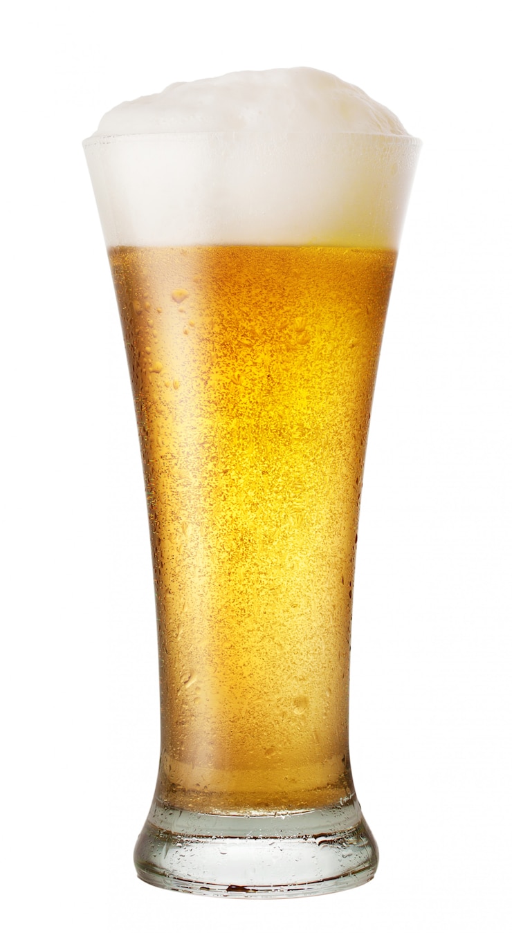 Foto glas bier met druppels