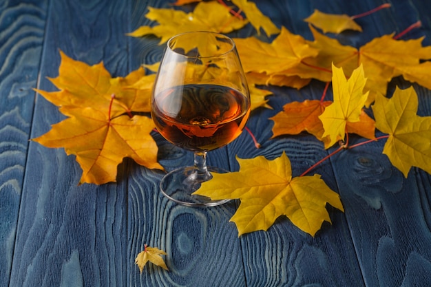 Glas cognac, Thanksgiving of herfst tafel instelling.