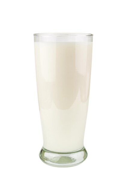 Glas melk op witte achtergrond