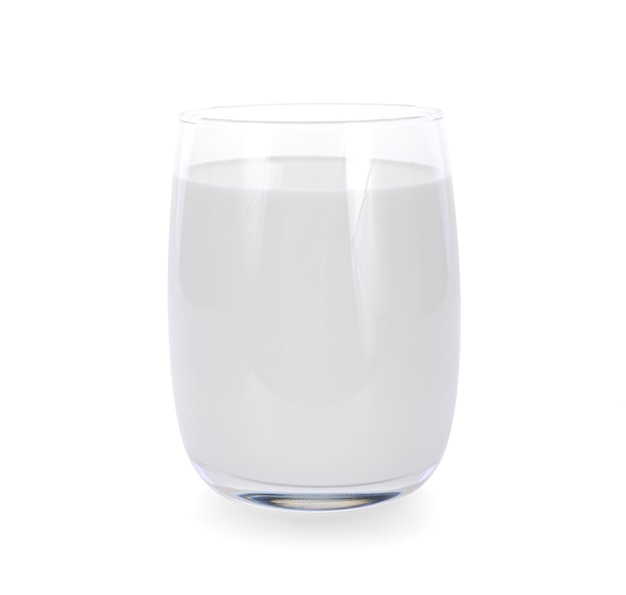 glas melk op witte achtergrond