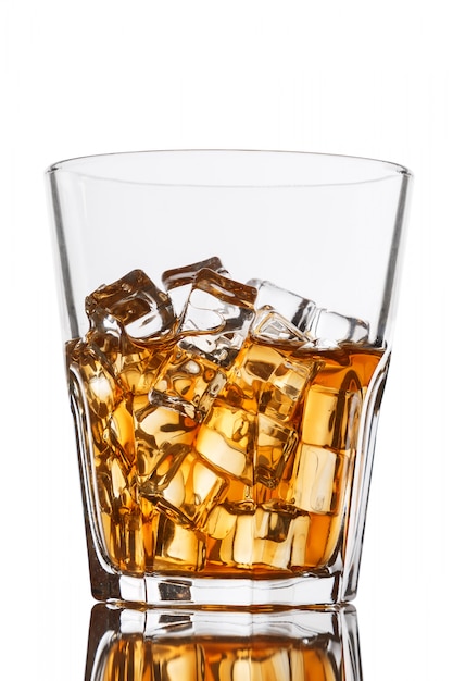 Glas met whisky