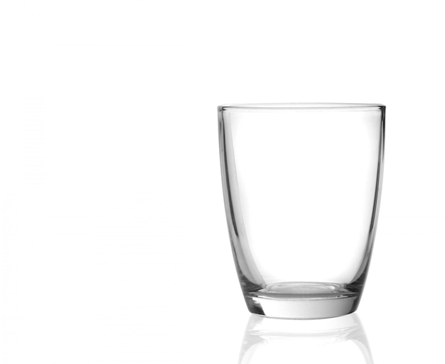 glas op een witte ondergrond