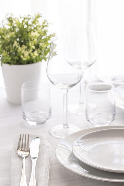 Photo glass of drinking glasses on table