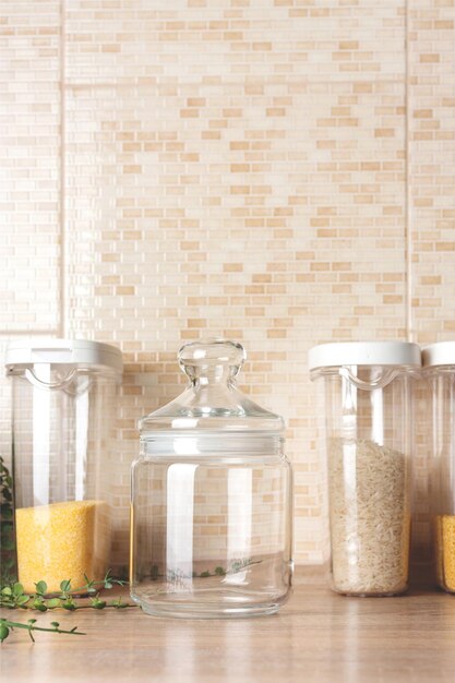 Photo glass of jar on table at home