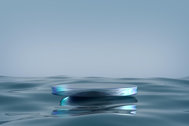 Фото Стеклянный подиум на фоне голубой воды