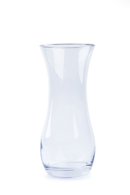 Vaso di vetro isolato. vaso in vetro curvo. brillante idea di design. decorazione in vetro per soggiorno.