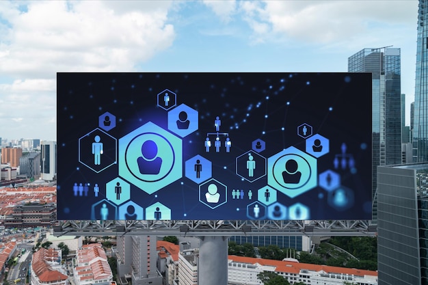 Gloeiende sociale media iconen op weg billboard over panoramisch uitzicht op de stad van Singapore Zuidoost-Azië Het concept van netwerken en het leggen van nieuwe verbindingen tussen mensen en bedrijven