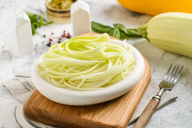 glutenvrije courgette spaghetti