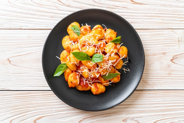 gnocchi in tomato sauce with cheese