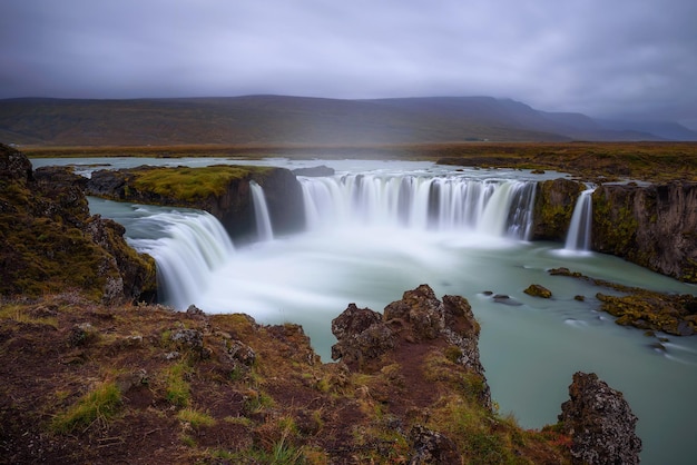 아이슬란드의 Godafoss 폭포