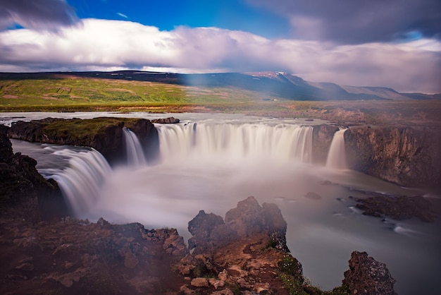 아이슬란드의 Godafoss 폭포