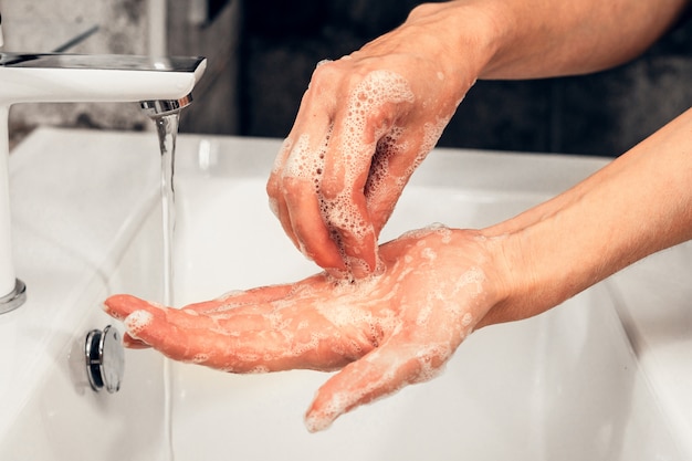 Goed wassen en hanteren van handen