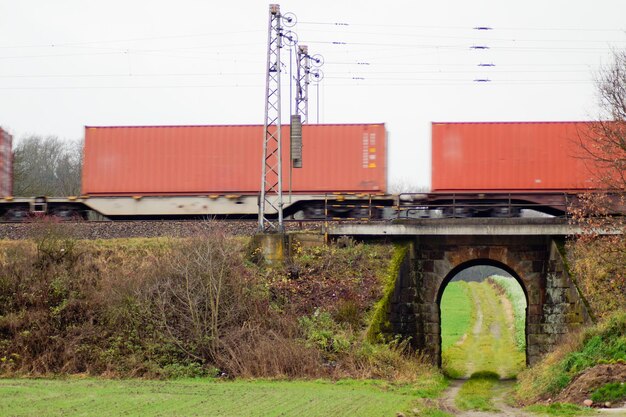 Foto goederentrein op spoor