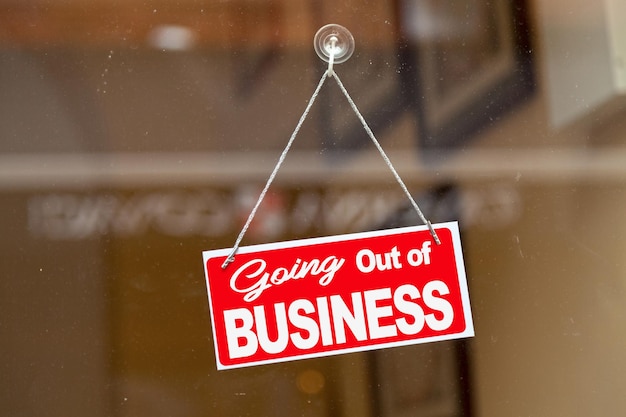 Going out of busines Closed sign