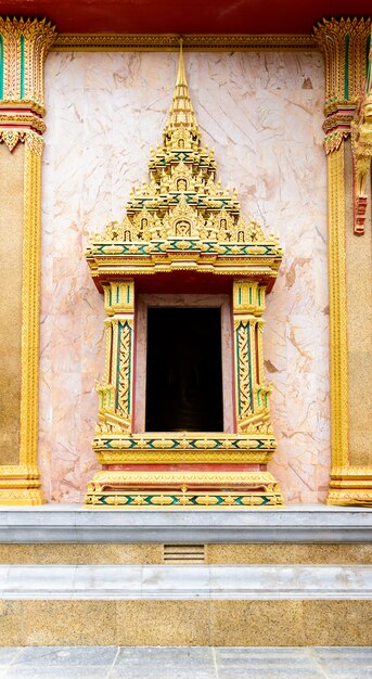 Gold Buddha statue