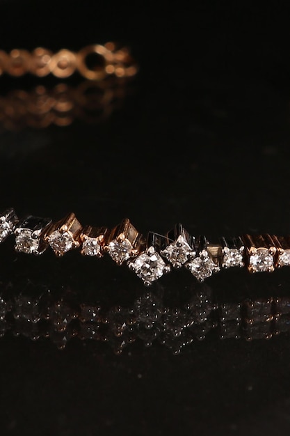 gold and diamond jewelry