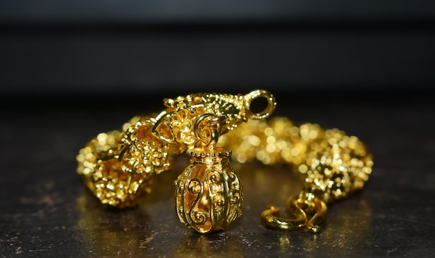 gold jewelry