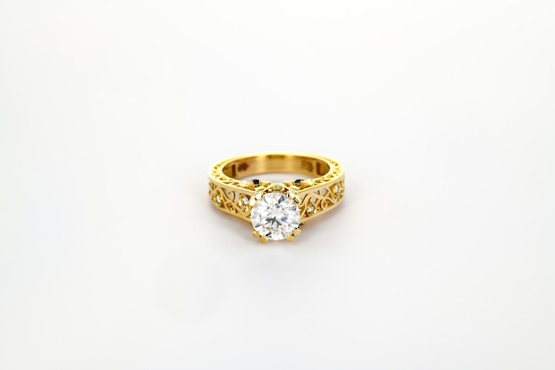 Gold Ring With Diamond