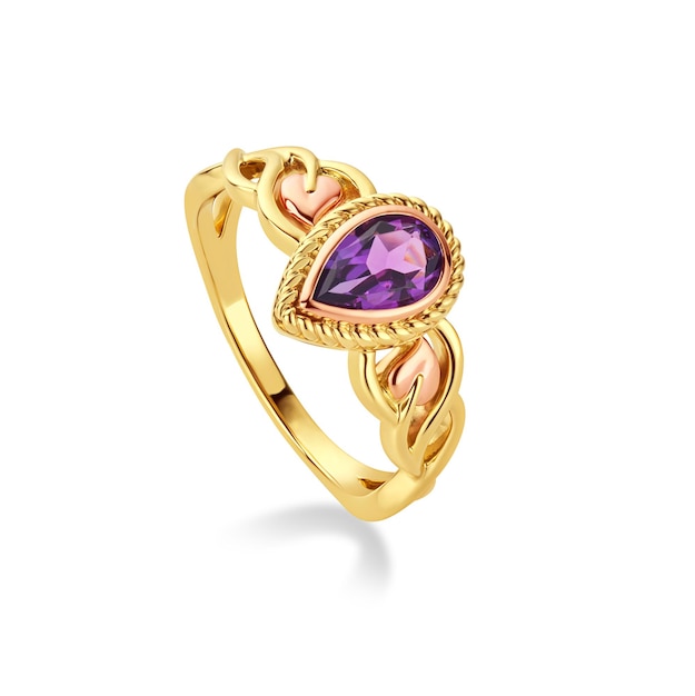 Фото Золотое кольцо с топазом и бриллиантами, включая путь обрезки
