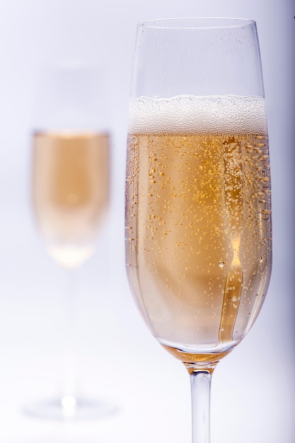 golden champagne fizz up