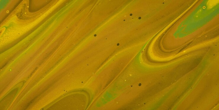 Photo golden fluid acrylic swirls