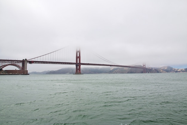 アメリカ合衆国、サンフランシスコのゴールデンゲートブリッジ