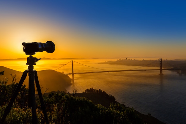 Golden gate bridge San Francisco zonsopgang Californië