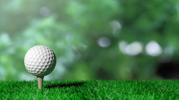 Golfbal op groen gras en groene achtergrond