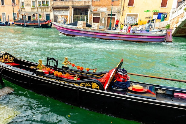 Gondel in de romantische stad Venetië Italië Een geweldige plek om te bezoeken